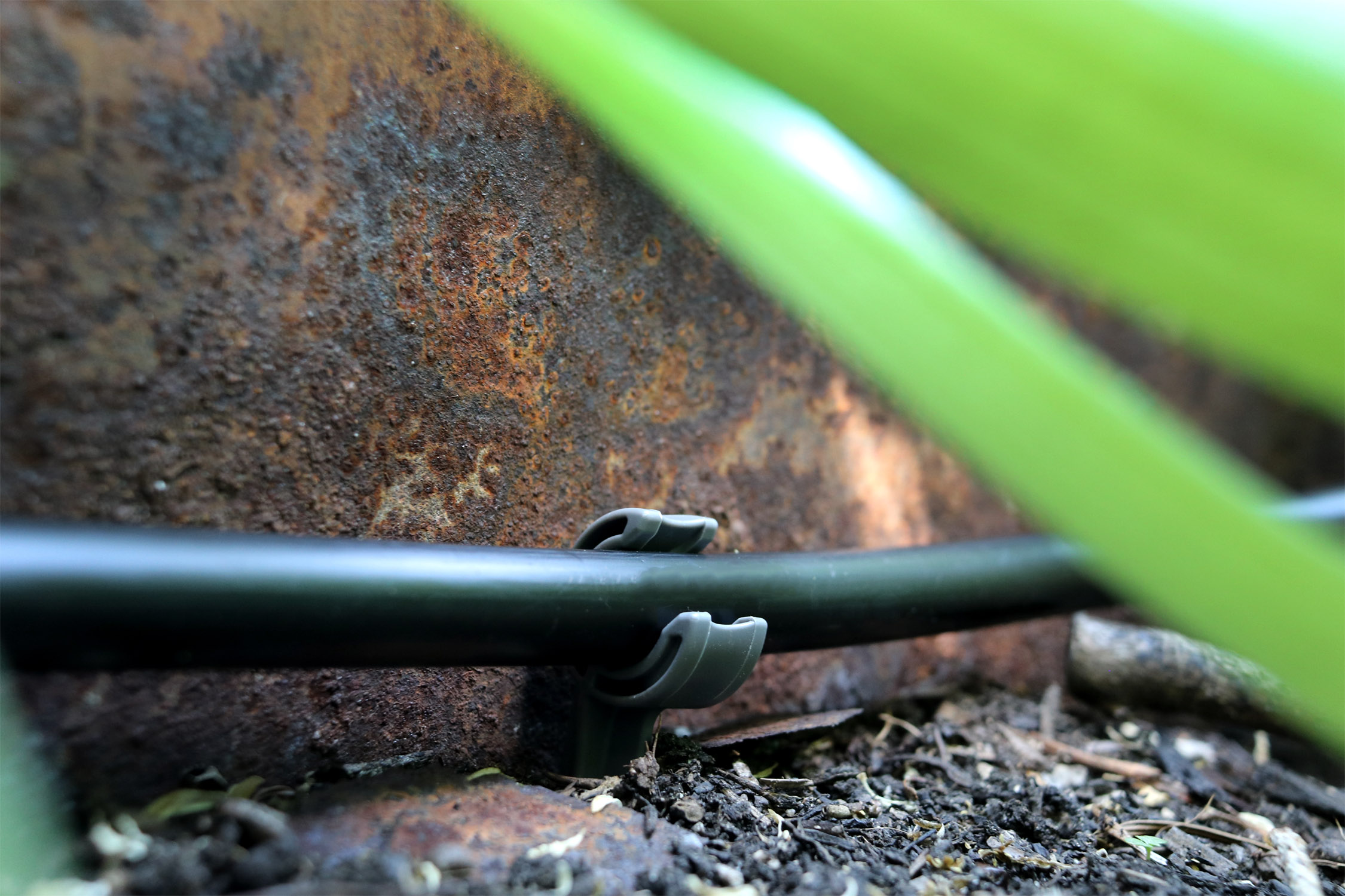 Automatische Hochbeetbewässerung Micro Drip Gardena