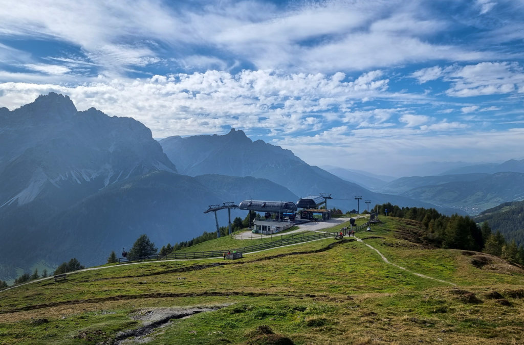 Drei Zinnen Bergbahn - Wanderung Berg Helm - Dolomiten Naturpark Drei Zinnen