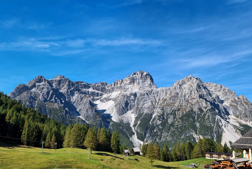 Rotwandwiesen mit Bergbahn - Dolomiten Naturpark Drei Zinnen